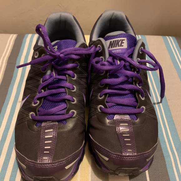 Women’s shoes - Picture 2 of 2